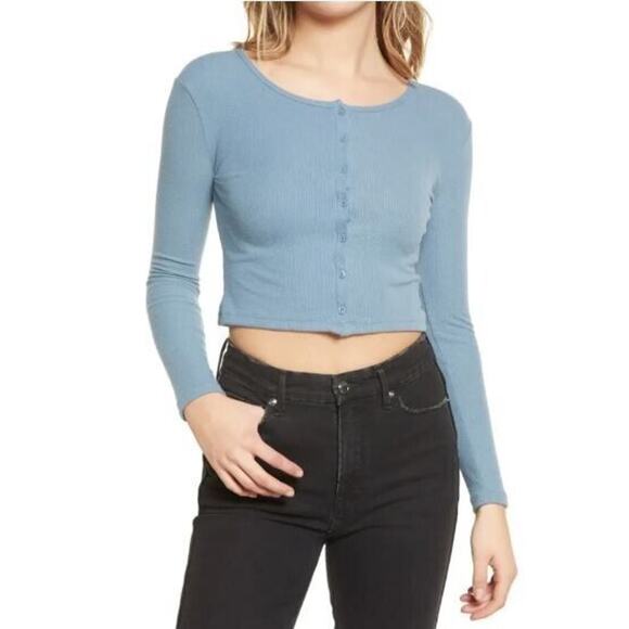 BP. Women's Button Front Long Sleeve Crop Top in Blue Mirage Medium MSRP $35 - Picture 1 of 4